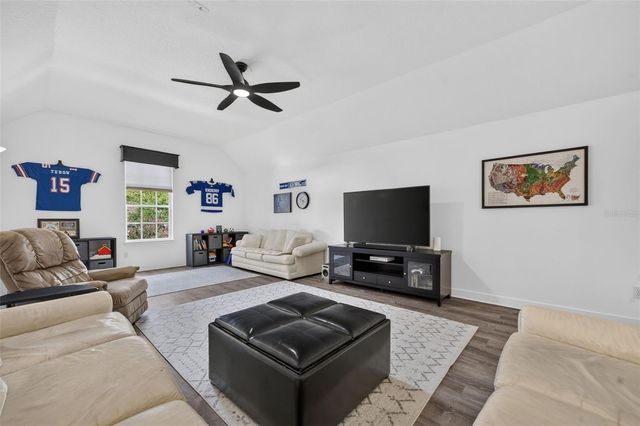 1841 CARILLON PARK DRIVE, Oviedo, FL 32765