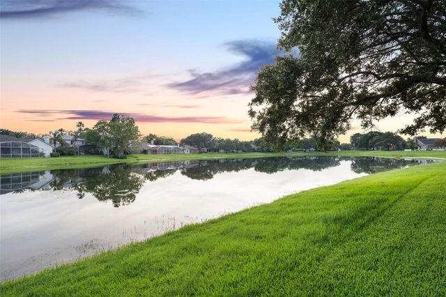 1841 CARILLON PARK DRIVE, Oviedo, FL 32765