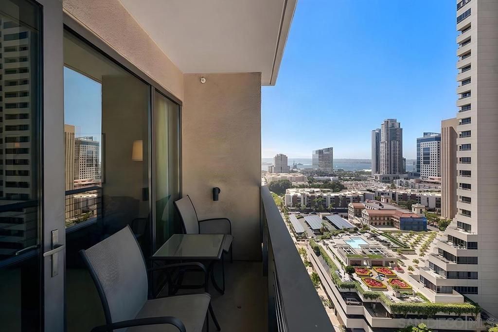 645 Front Street 1804, San Diego, CA 92101 — photo 3