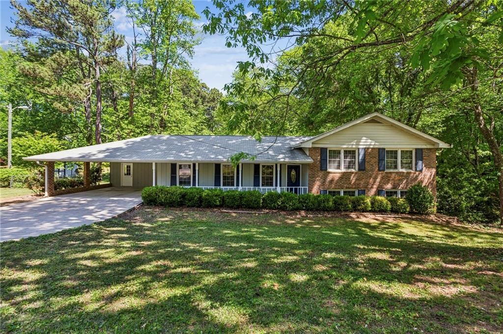4208 Honeysuckle Drive SE, Smyrna, GA 30082