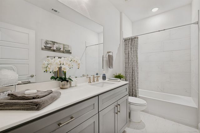 3900 Starlight Creek Drive, Celina, TX 75009