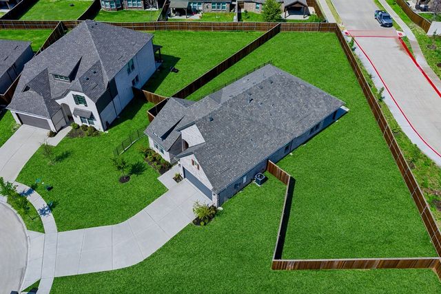 3900 Starlight Creek Drive, Celina, TX 75009