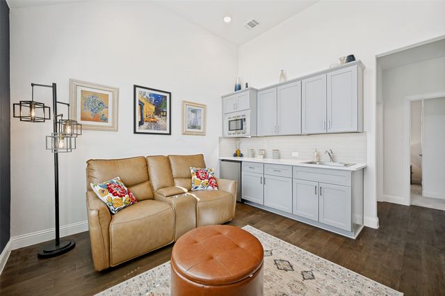 3900 Starlight Creek Drive, Celina, TX 75009