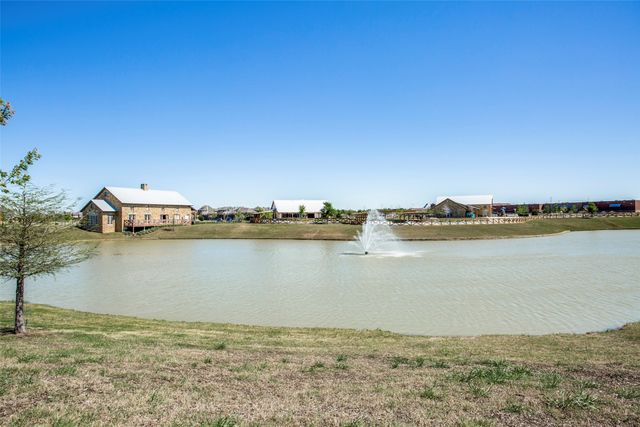 3900 Starlight Creek Drive, Celina, TX 75009