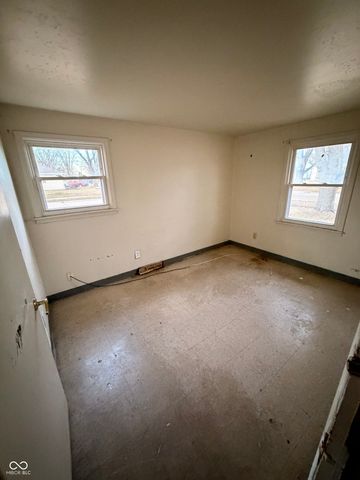 1705 Woodbine Drive, Anderson, IN 46011