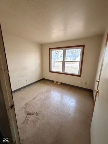 1705 Woodbine Drive, Anderson, IN 46011