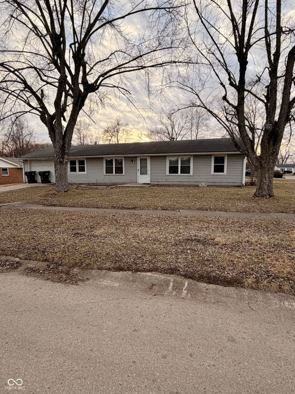 1705 Woodbine Drive, Anderson, IN 46011