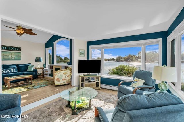 10 Dolphin Court, Forked River, NJ 08731