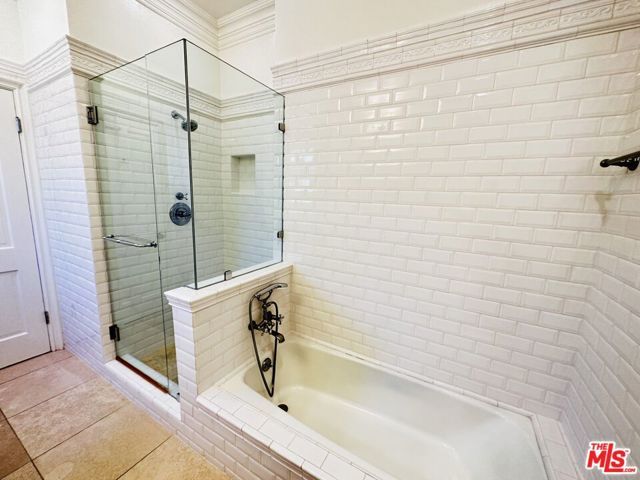 9612 Arby Drive, Beverly Hills, CA 90210