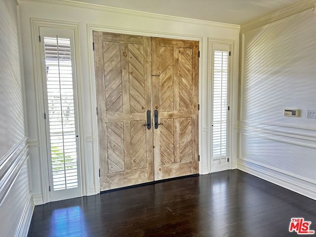 9612 Arby Drive, Beverly Hills, CA 90210