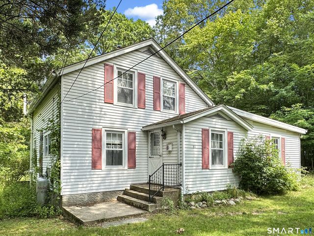 81 Gallup Lane, Waterford, CT 06385