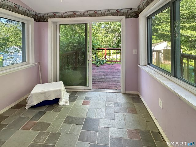 81 Gallup Lane, Waterford, CT 06385