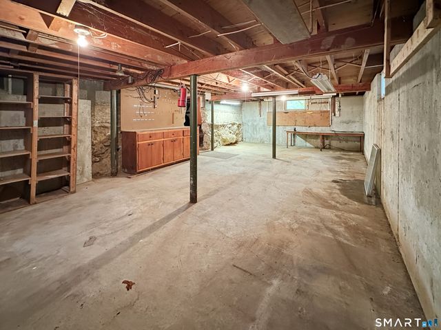 81 Gallup Lane, Waterford, CT 06385