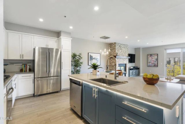 111 S De Lacey Avenue 304, Pasadena, CA 91105