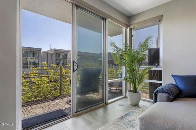 111 S De Lacey Avenue 304, Pasadena, CA 91105