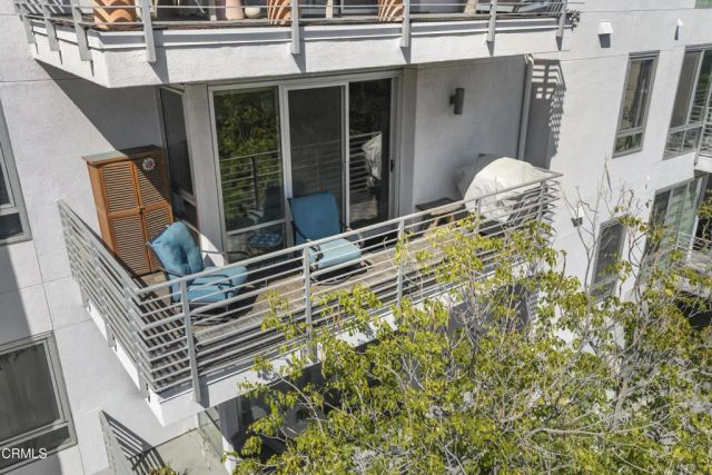 111 S De Lacey Avenue 304, Pasadena, CA 91105