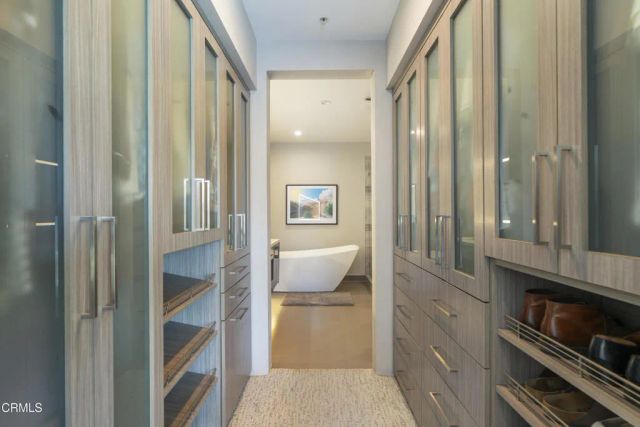 111 S De Lacey Avenue 304, Pasadena, CA 91105