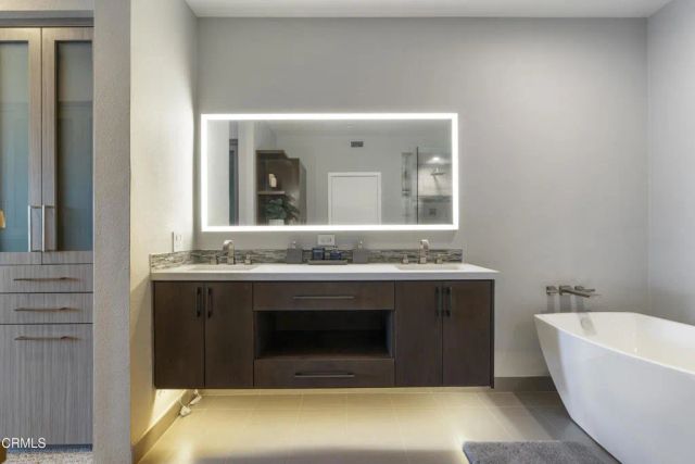 111 S De Lacey Avenue 304, Pasadena, CA 91105