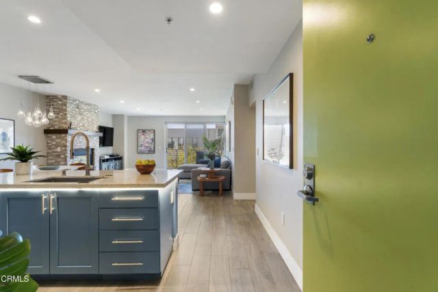 111 S De Lacey Avenue 304, Pasadena, CA 91105