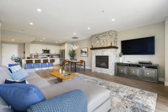 111 S De Lacey Avenue 304, Pasadena, CA 91105