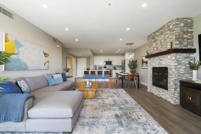 111 S De Lacey Avenue 304, Pasadena, CA 91105