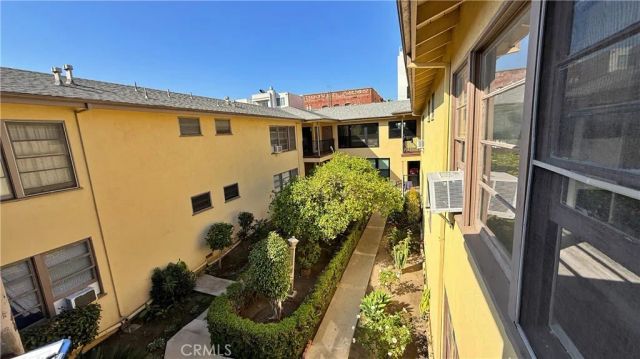 337 S Occidental Boulevard 12, Los Angeles, CA 90057