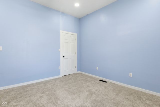 523 Summit Avenue, Connersville, IN 47331