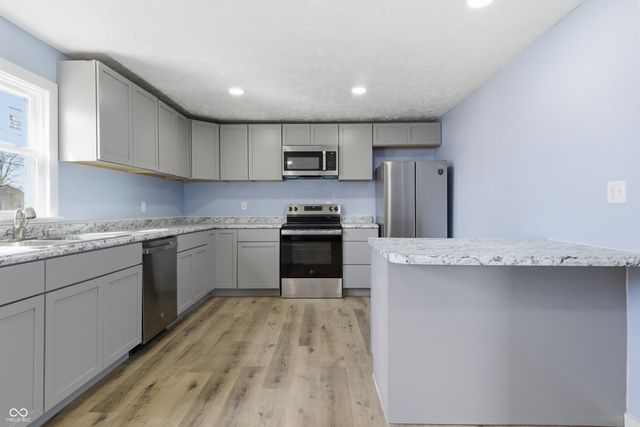 523 Summit Avenue, Connersville, IN 47331