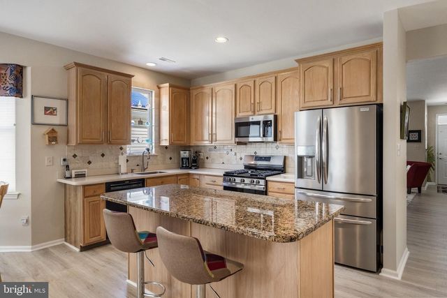 10 MASON DRIVE., Berlin, NJ 08009