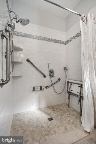 10 MASON DRIVE., Berlin, NJ 08009