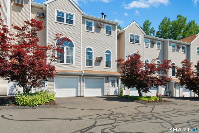 350 Bristol Street C5, Waterbury, CT 06708