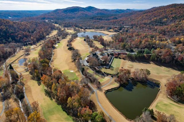 7 Mountain Oak Lane, Travelers Rest, SC 29690