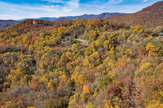 7 Mountain Oak Lane, Travelers Rest, SC 29690