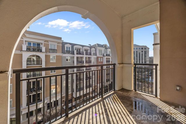 4620 Piedmont Row Drive 609, Charlotte, NC 28210