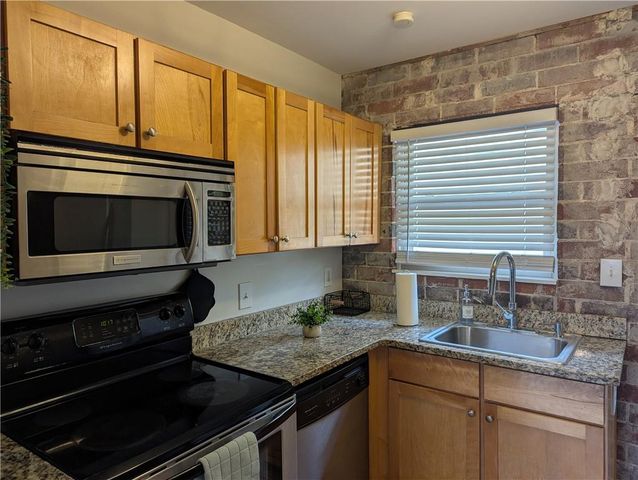 561 Formwalt SW Street 12, Atlanta, GA 30312