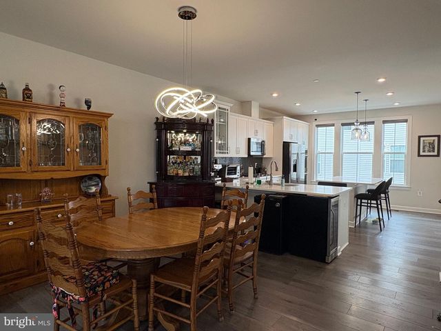 7312 MOUNTAINEER DR, Alexandria, VA 22306