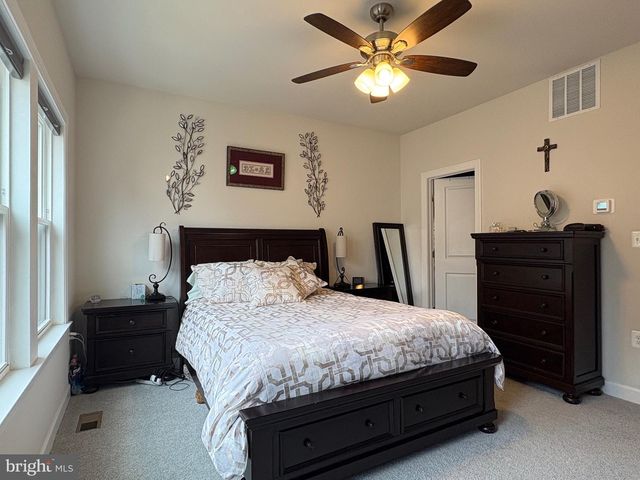 7312 MOUNTAINEER DR, Alexandria, VA 22306