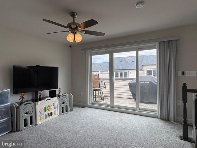 7312 MOUNTAINEER DR, Alexandria, VA 22306