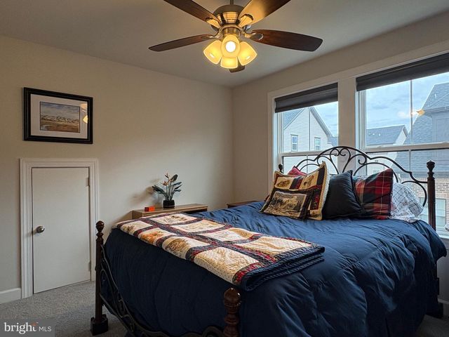 7312 MOUNTAINEER DR, Alexandria, VA 22306