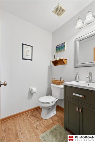 16463 Monroe Street, Omaha, NE 68135