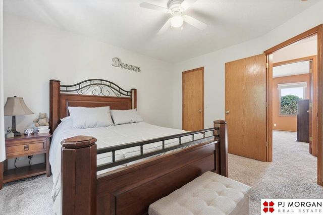 16463 Monroe Street, Omaha, NE 68135