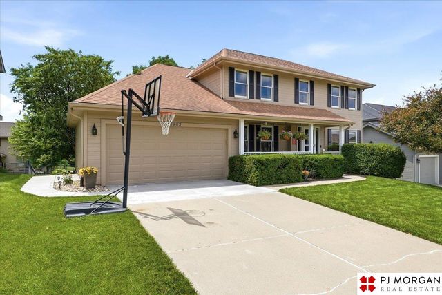 16463 Monroe Street, Omaha, NE 68135