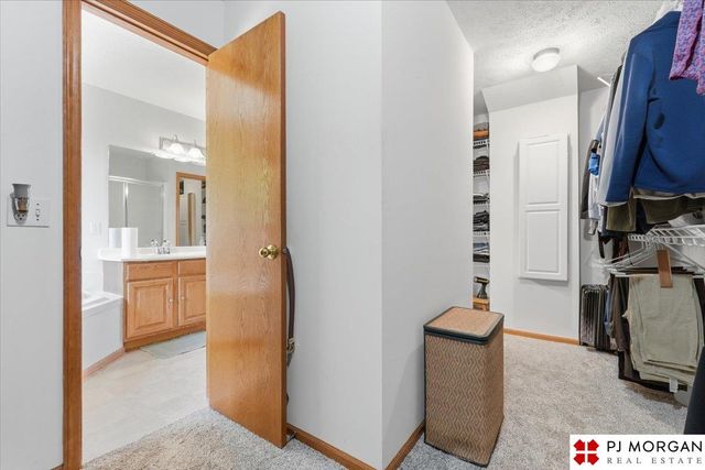 16463 Monroe Street, Omaha, NE 68135