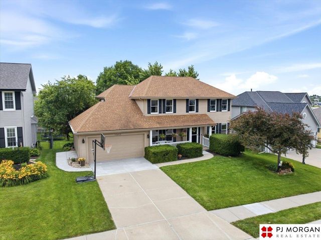 16463 Monroe Street, Omaha, NE 68135