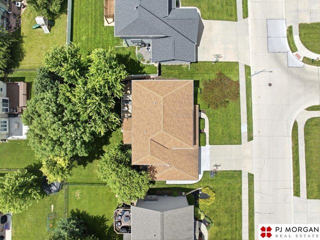 16463 Monroe Street, Omaha, NE 68135