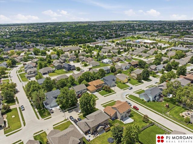 16463 Monroe Street, Omaha, NE 68135