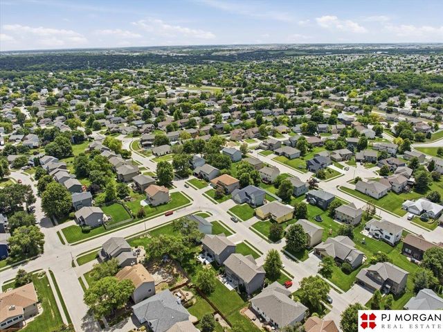 16463 Monroe Street, Omaha, NE 68135