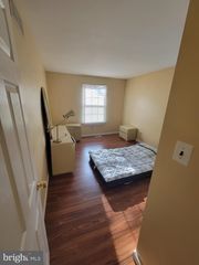 34 EDINBURGH RD, Blackwood, NJ 08012