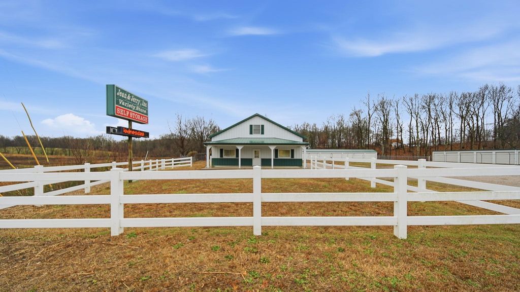 8637 HWY 59 HWY W, Burlison, TN 38015