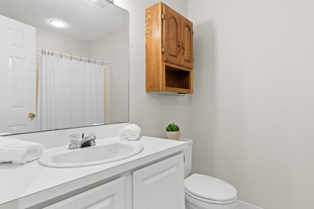 9 Ledgewood Way 32, Peabody, MA 01960